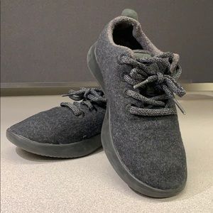 Size 6 women’s allbird shoes